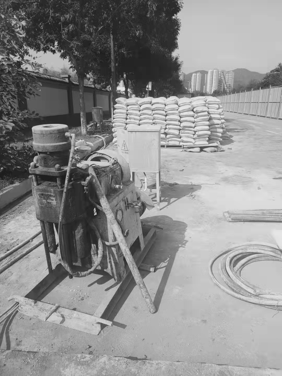 江安场区重载车疑难路基处理方案